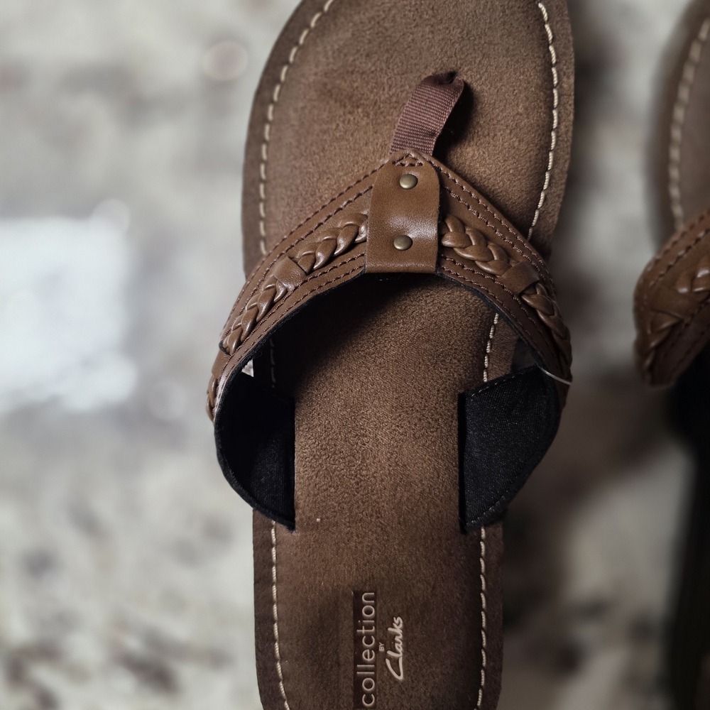 Clarks Womens Brown Size 8 Sandals -STILL AVAILABLE - Picture 2 of 7